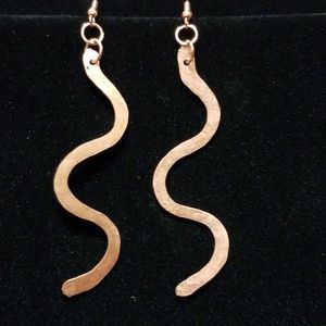Hammered copper earrings (item#23)
